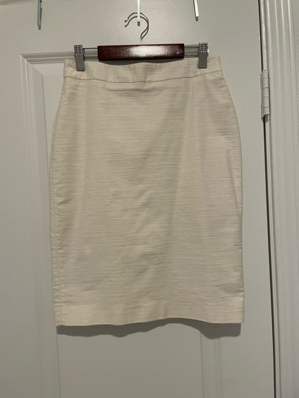 Ann Taylor Cream Pencil Skirt